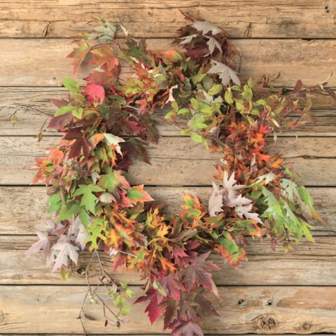 55094d8abade5-maple-wreath-finished-ucaw2o-de