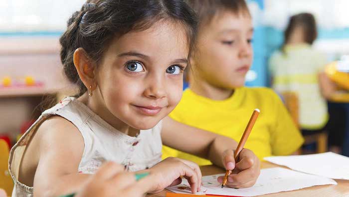 Na zanimanje do šolskih predmetov vpliva marsikaj, tudi občutek, da je znanje nekaj vredno. (Vir: pbskids)